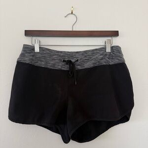 H&M Sport Running Shorts Black Grey Space Dye Waistband Size 8